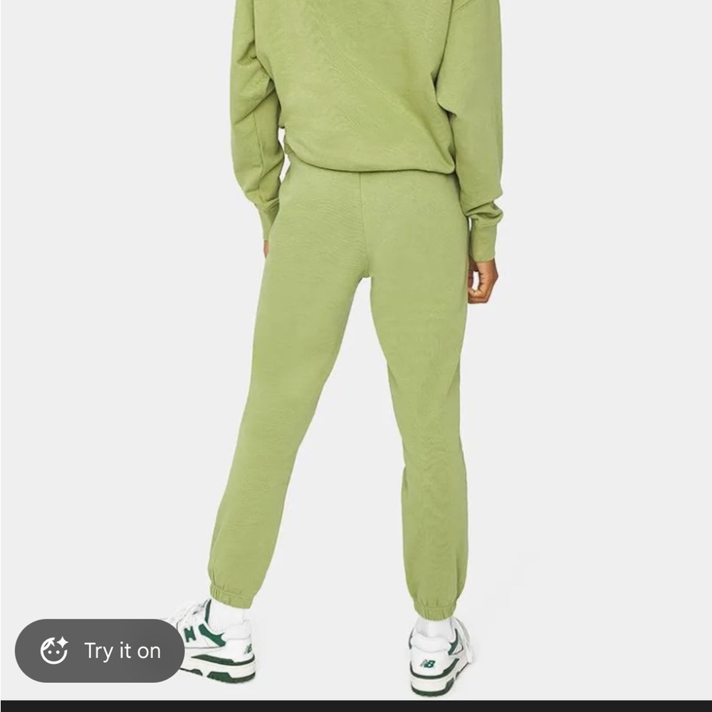 WeWoreWhat Green Swetpants